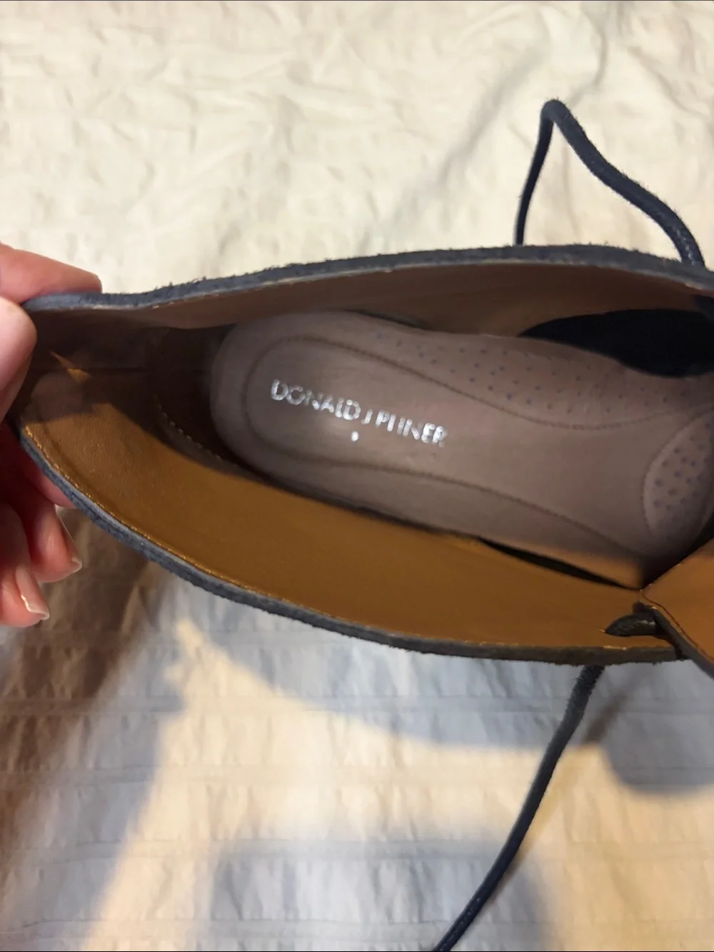 NWOT Women’s Donald Pliner Deep Navy Suede “Chukka” Booties